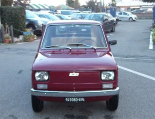 Il pop italiano è una Fiat 126 – TheClassifica episodio 17/2021